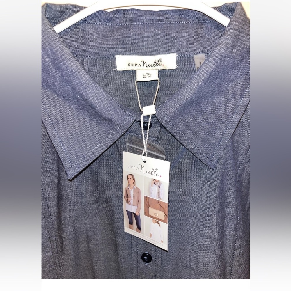 Simply Noelle Woman’s Long Sleeve Button-up Blue Shirt Size L/XL 12-14 NWT - Picture 4 of 6